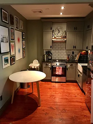 Rented by Lofts and Flats LLC | media 19