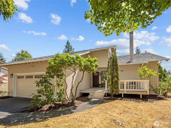 6318 156th Place NE, Redmond, WA 98052