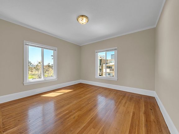 3rd image of 456 Lee St #7