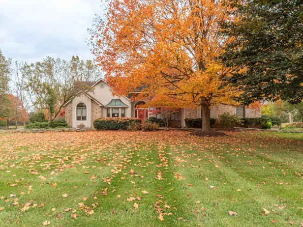 3195 Golfview Dr, Saline, MI 48176