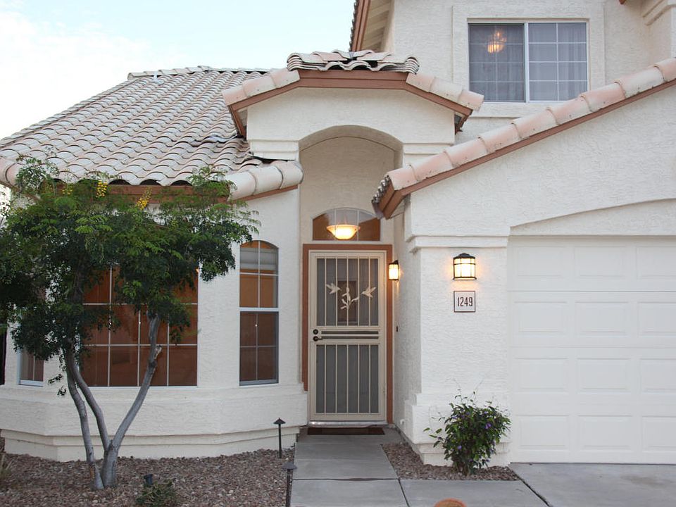 1st image of 1249 W Jeanine Dr