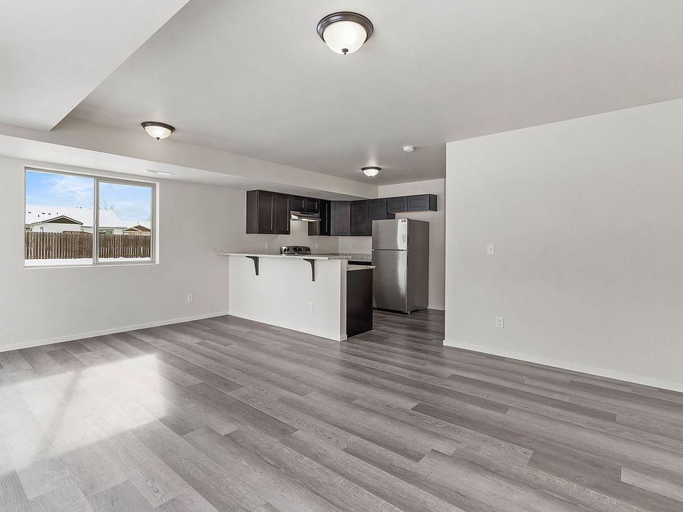 Fruitvale Townhomes modern apartment living Apartment Rentals