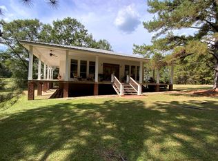 43 Sunset Dr, Lumberton, MS 39455