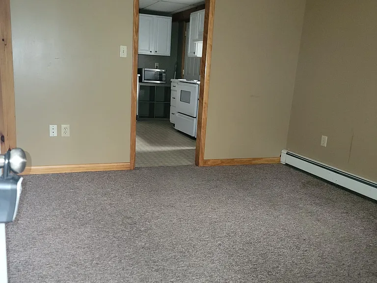 320 Morse Ave #C — Photo 13