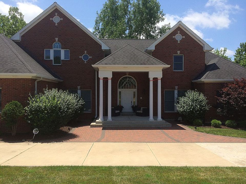 2nd image of 12858 Thornhill Ct