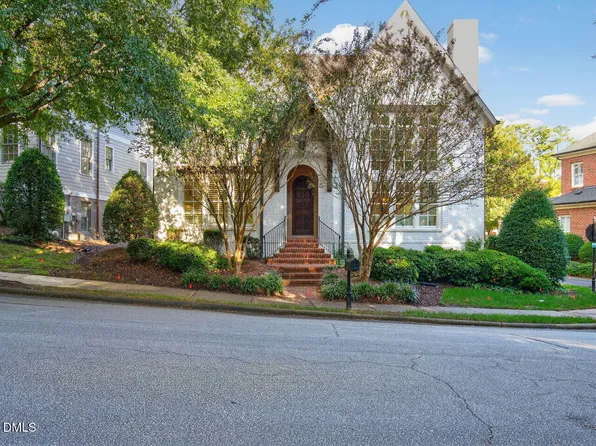 515 Wayne Dr, Raleigh, NC 27608