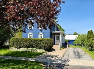 541 John St, Clayton, NY 13624