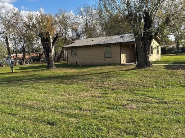 16011 Mary Ann St, Cypress, TX 77429