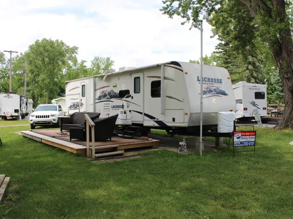 54 Catherine Dr, Brooklyn, MI 49230