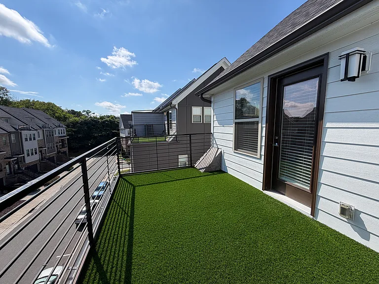Great rooftop terrace with beautiful views