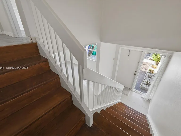 6929 SW 38th St #Townhouse 2-L — Photo 10