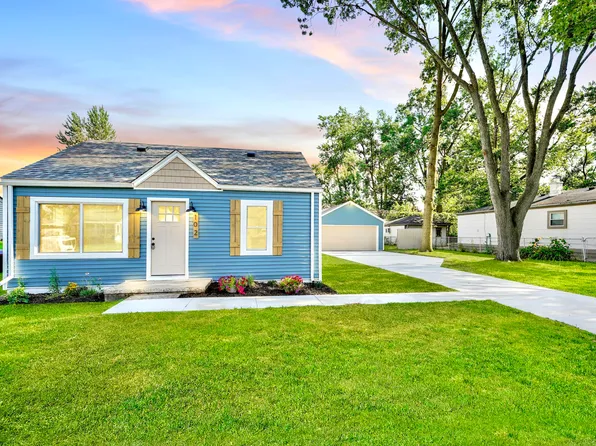 102 E Dallas Ave, Madison Heights, MI 48071