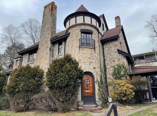11 Park Dr, Fairmont, WV