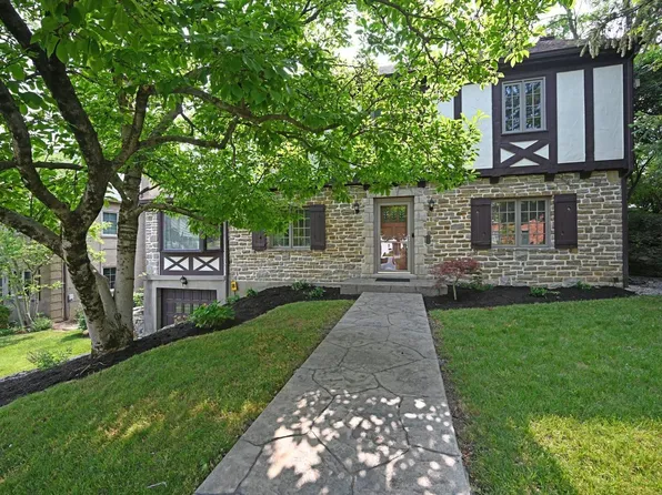 1106 Paxton Ave, Cincinnati, OH 45208