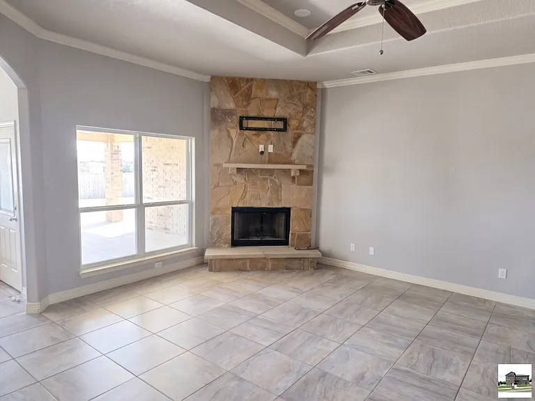 1207 Liberation Ln — Photo 3