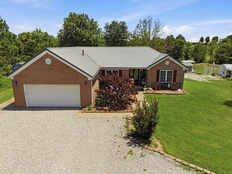 1st image of 67 Oak Hill Ln
