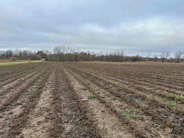 52/ACRE S Lake Rd, Ripon, WI 54971