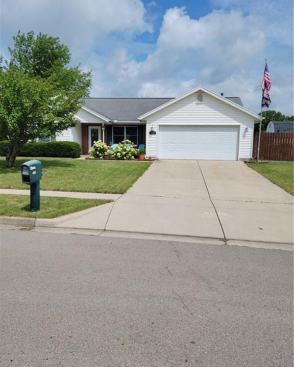 1st image of 1019 Manchester Dr