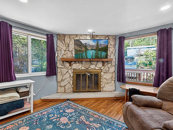 5th image of 57 Mountain Ash Hts
