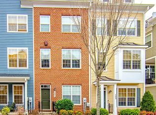 121 Meridian Ln, Towson, MD 21286