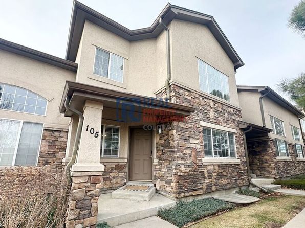 1325 S Chambers Rd UNIT 105