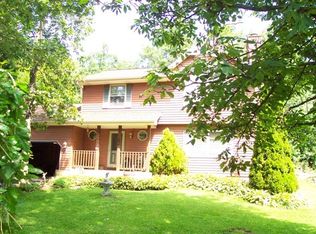 39930 96th St, Genoa City, WI 53128