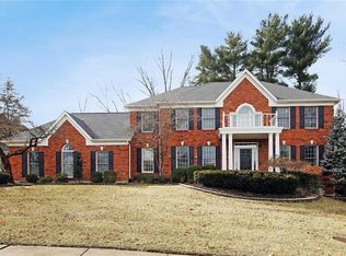 2357 Maybrook Ln, Saint Louis, MO