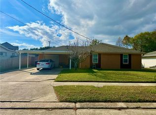 1136 Generes Dr, Harahan, LA 70123