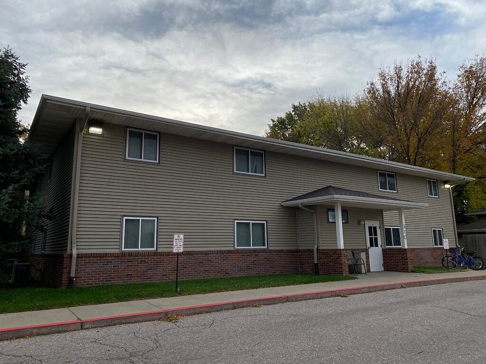 Locust Apartments 1130 Main St Seward, NE Zillow
