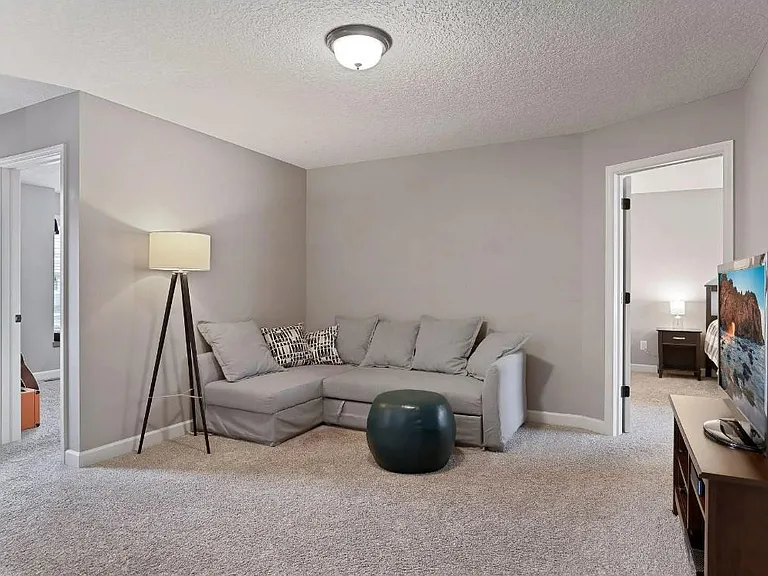 3300 Lakewood Trl — Photo 14