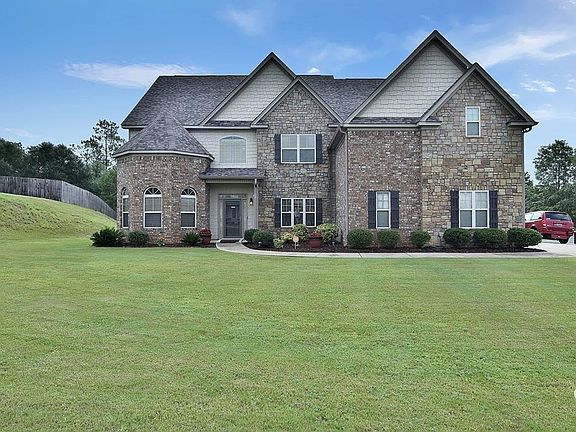 2nd image of 41 Bradley Dr