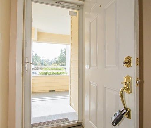 3rd image of 1504 Northlake Dr