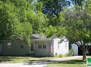 1117 Seneca St, Storm Lake, IA 50588