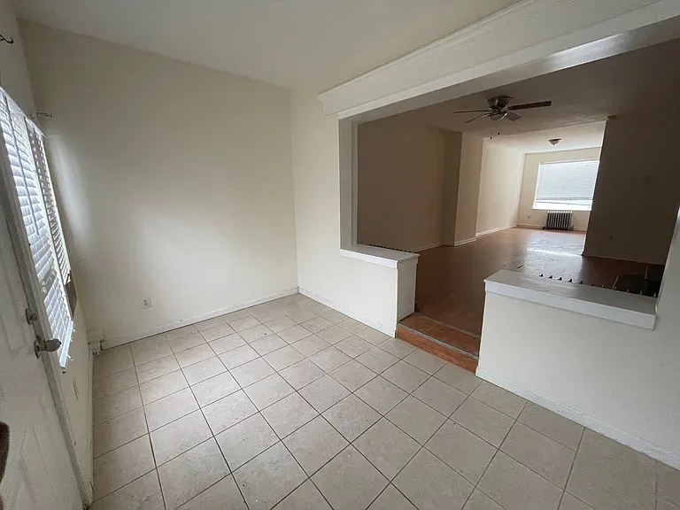 166 E Tulpehocken St — Photo 5