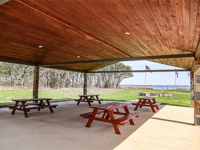 8391 Southern Shore Ct, Kemp, TX, 75143