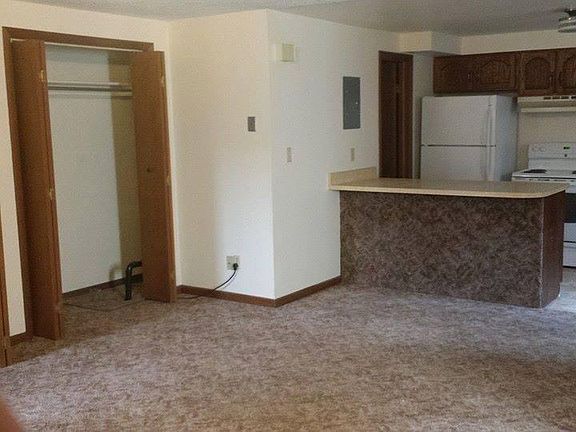 4th image of 1724 Person St #B