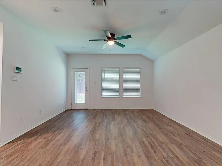 16873 Short Pines Dr — Photo 5