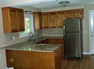 4 Joyce Ann Dr, Smithfield, RI 02917