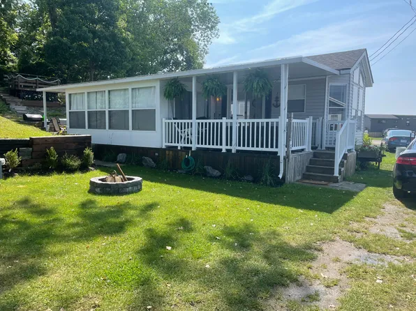 490 Empire Rd #Shp040, Pt Colborne, ON L0S 1R0