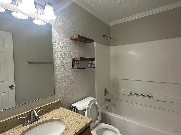 10703 Howe Rd — Photo 20