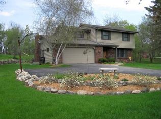 322 W Waukesha Rd, Eagle, WI 53119