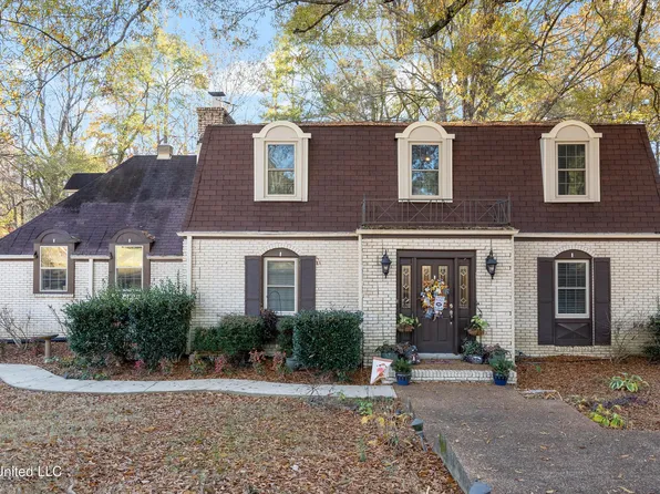 109 Brookside Dr, Senatobia, MS 38668