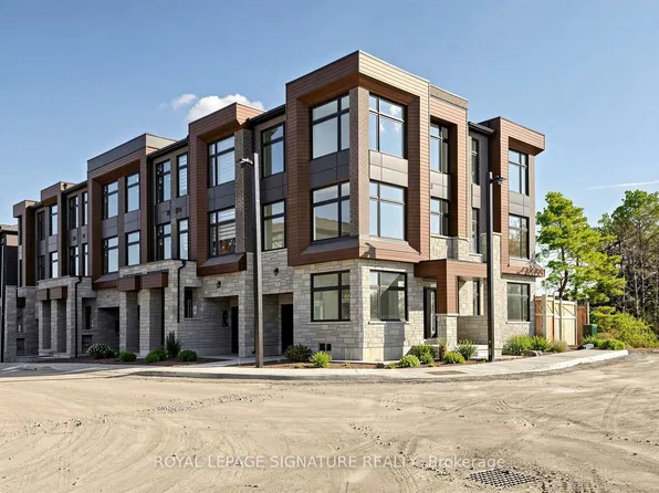 99 Divadale Rd, Vaughan, ON L4H 3H2
