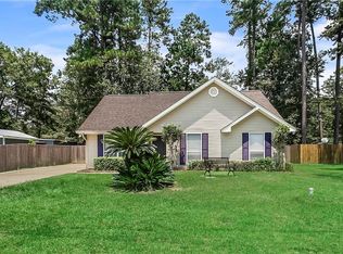 825 Nancy St, Mandeville, LA 70448