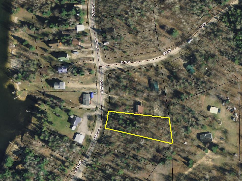 2nd image of Lakeview Dr
