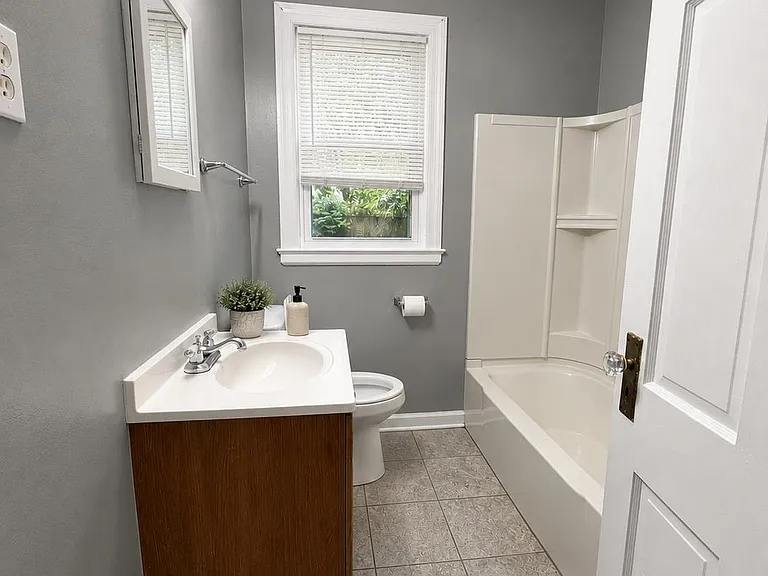 3610 Kearney Ave — Photo 5
