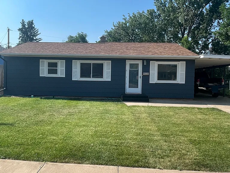 3602 Brookside Dr — Photo 2
