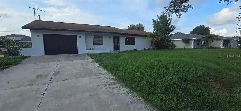 2 bed, 2.0 bath, 848 sqft, $1,850 — Photo 1