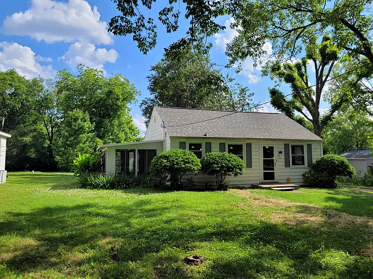 1507 Spence Ct — Photo 12