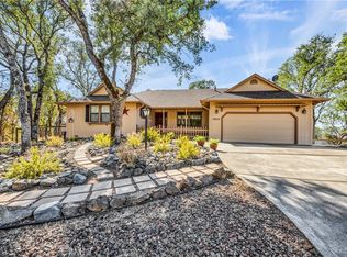 19223 Moon Ridge Rd, Hidden Valley Lake, CA 95467